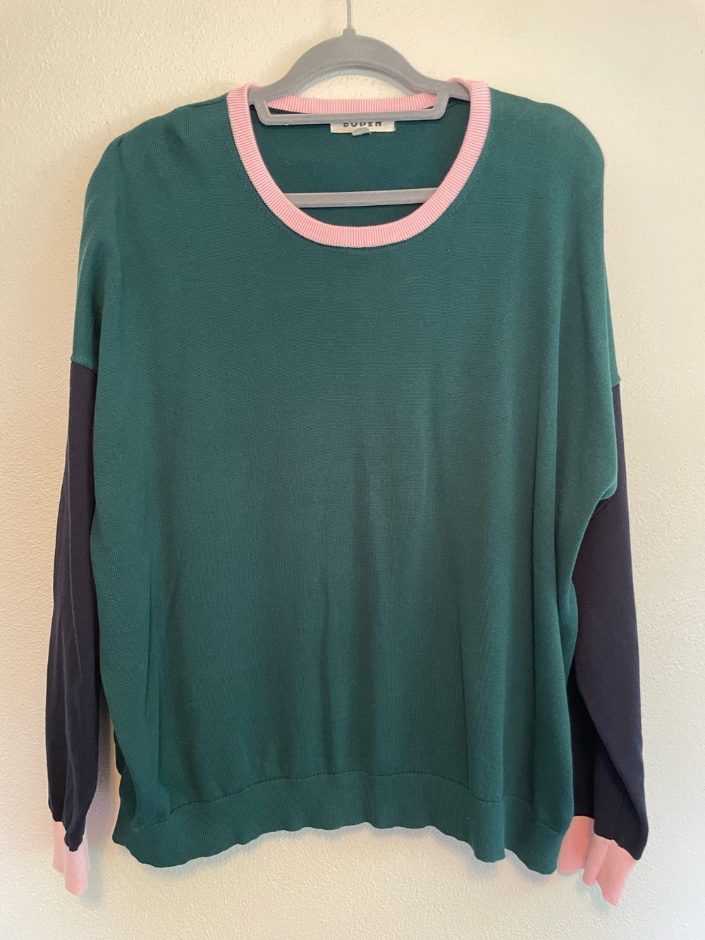 Boden Green & Pink Colorblock 100% Cotton Crewneck Sweater Navy Sleeves XL